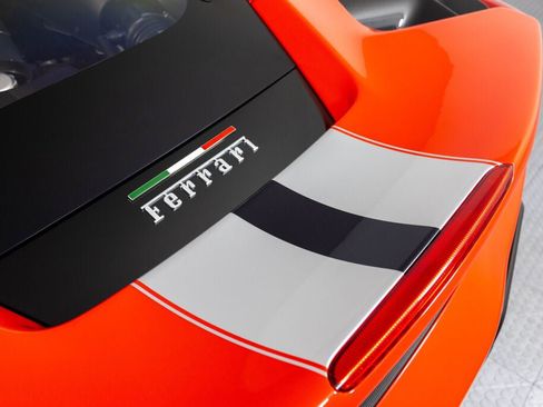 Certified 2019 Ferrari 488 Pista Coupe RWD image 33