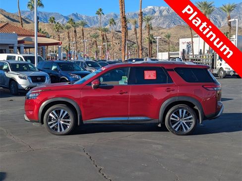 Used 2025 Nissan Pathfinder Platinum w/ Cargo Package image 3