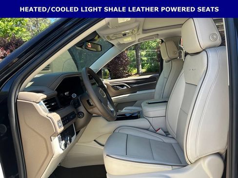 Used 2024 GMC Yukon Denali AWD/4WD image 5