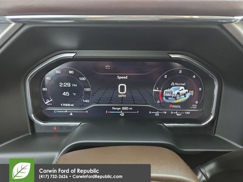 Used 2024 GMC Sierra 2500 Denali w/ Denali Reserve Package AWD/4WD image 17