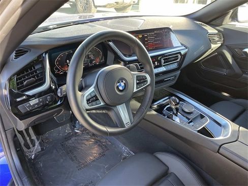 Used 2024 BMW Z4 sDrive30i image 6