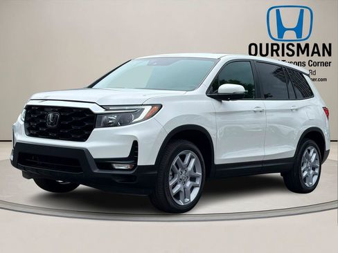 Used 2024 Honda Passport EX-L image 2