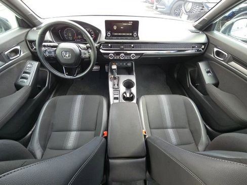 Used 2025 Honda Civic Sport image 12