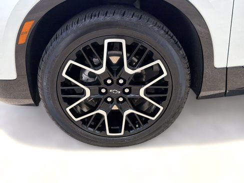 Certified 2023 Chevrolet Blazer RS w/ Driver Confidence II Package FWD image 13