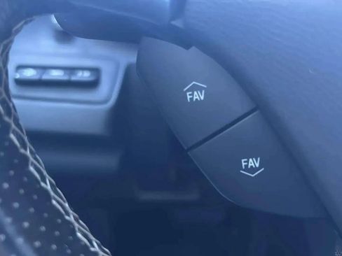 Used 2020 Chevrolet Camaro SS image 29