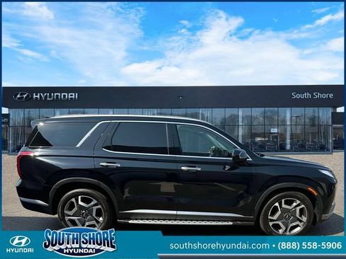 Certified 2024 Hyundai Palisade Limited AWD/4WD image 5