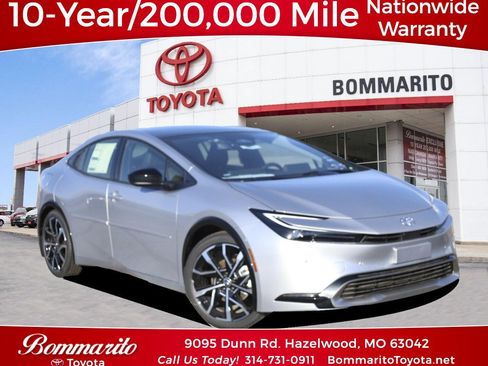 New 2026 Toyota Prius Plug-In Hybrid FWD image 1