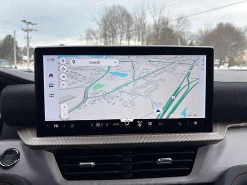 New 2026 Ford Explorer Active w/ Active Comfort Package image 9