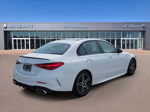 Used 2022 Mercedes-Benz C 300 4MATIC Sedan image 4