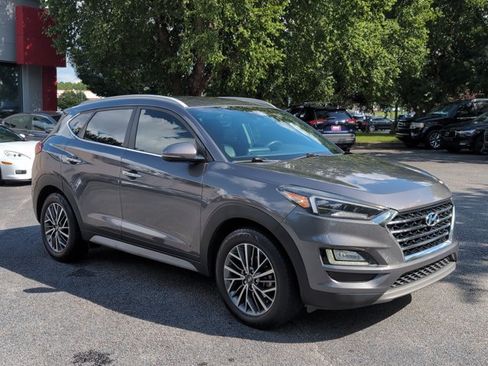Used 2020 Hyundai Tucson Limited FWD image 3
