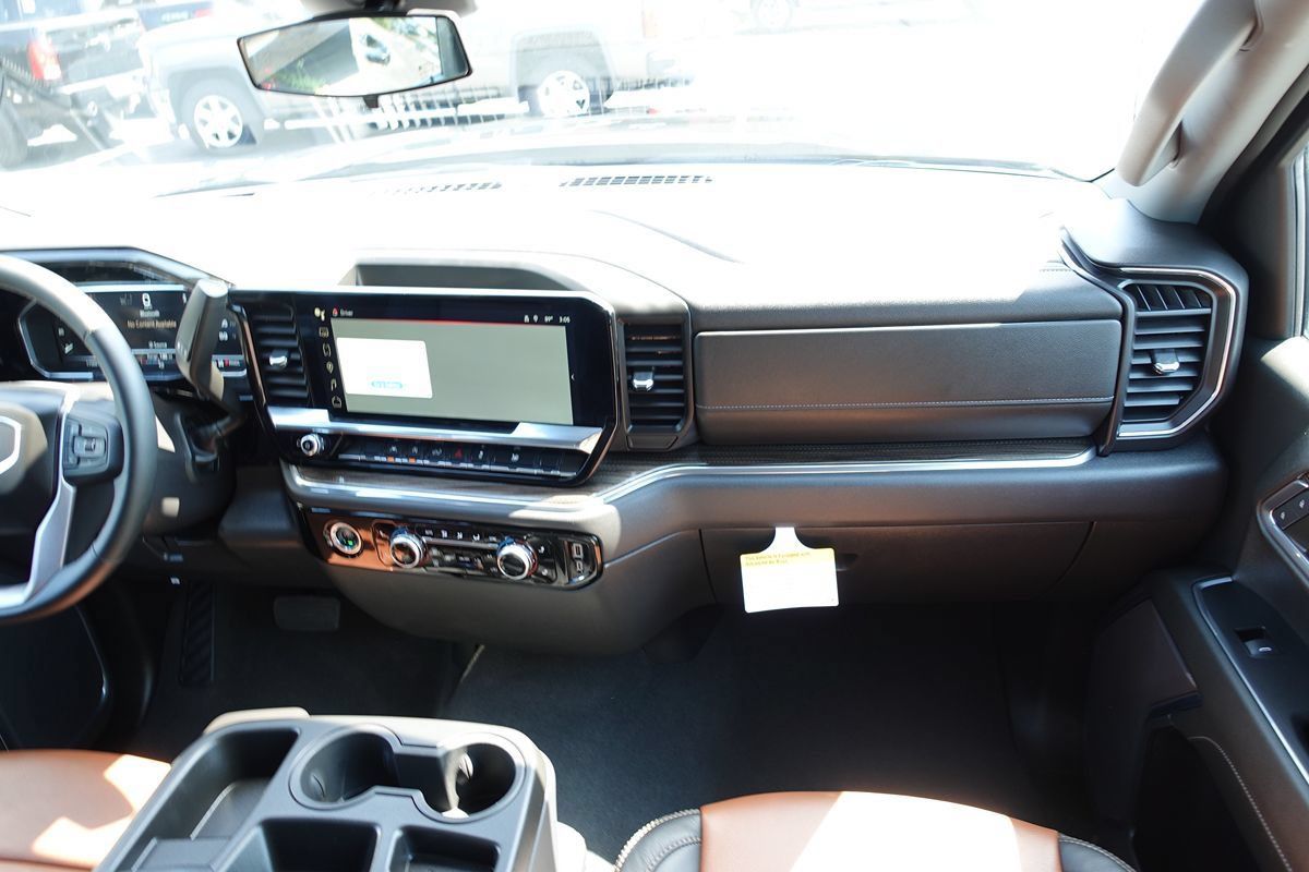 Used 2024 GMC Sierra 1500 Elevation AWD/4WD image 45
