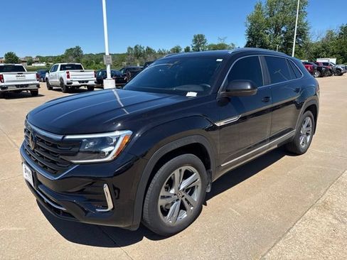 Used 2024 Volkswagen Atlas Cross Sport SEL R-Line AWD/4WD image 7