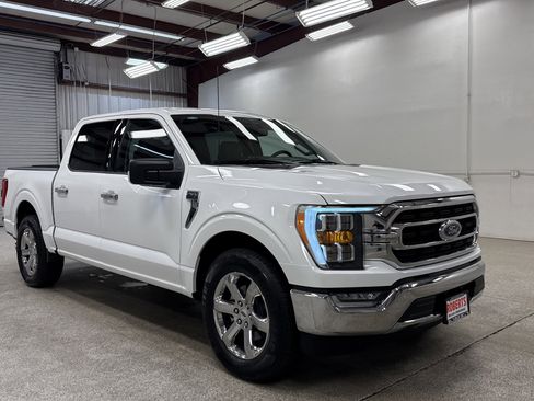 Used 2023 Ford F150 XLT w/ Equipment Group 302A High image 21