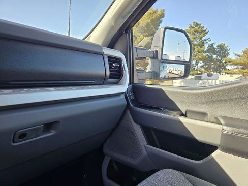 Certified 2024 Ford F350 XLT AWD/4WD image 29