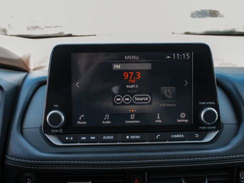 Used 2021 Nissan Rogue SV AWD/4WD image 14