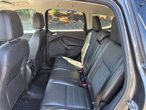 Used 2016 Ford Escape Titanium w/ Equipment Group 301A AWD/4WD image 17
