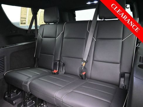 Used 2024 Cadillac Escalade ESV Sport w/ Heavy-Duty Trailer Package image 22