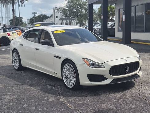Used 2018 Maserati Quattroporte S GranSport Q4 AWD/4WD image 3