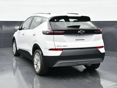 Used 2023 Chevrolet Bolt EUV LT w/ Driver Confidence Package FWD image 8