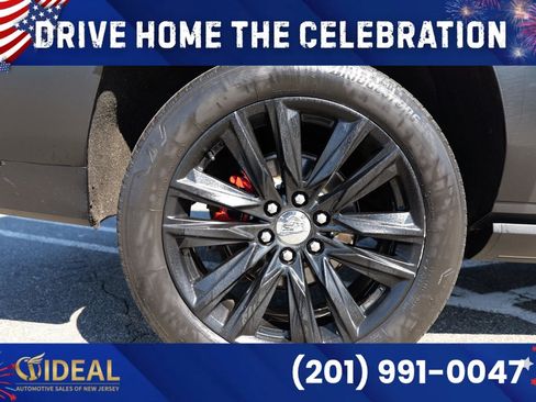 Used 2022 Cadillac Escalade ESV Sport Platinum AWD/4WD image 14