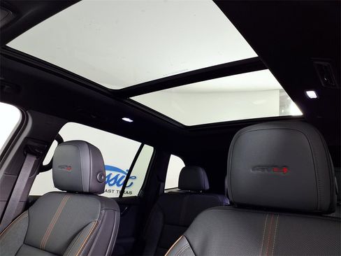 New 2026 GMC Acadia AT4 image 16