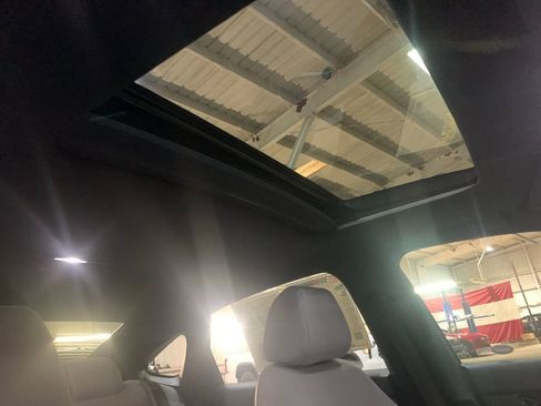 Used 2025 Honda Civic Sport image 18