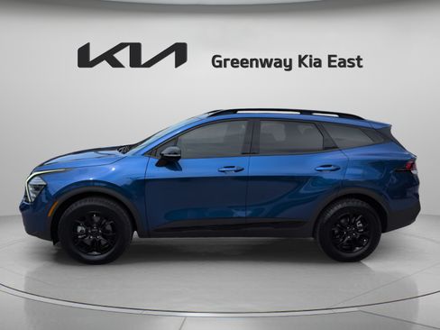 Certified 2025 Kia Sportage X-Pro Prestige AWD/4WD image 9