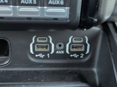Used 2020 RAM 2500 Laramie AWD/4WD image 24