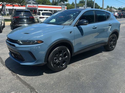 Used 2023 Dodge Hornet GT Plus w/ Tech Pack Plus w/o Parking AWD/4WD image 6