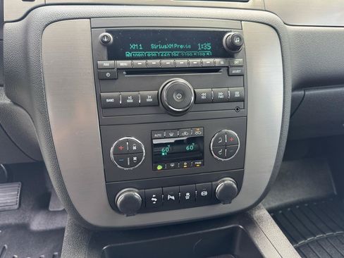 Used 2013 Chevrolet Silverado 2500 LTZ w/ LTZ Plus Package AWD/4WD image 20