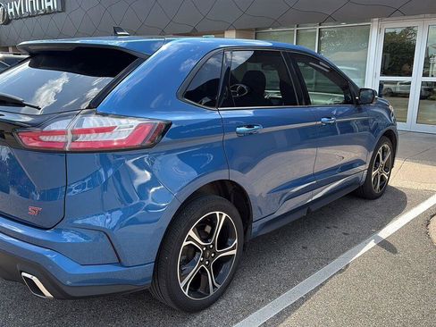 Used 2020 Ford Edge ST w/ Cold Weather Package AWD/4WD image 15