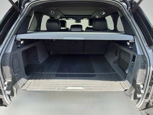 New 2026 Land Rover Range Rover SE AWD/4WD image 11