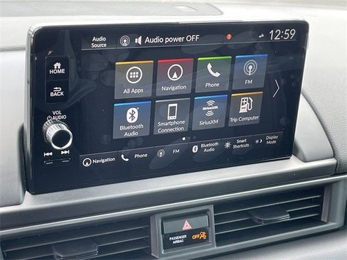 New 2025 Honda Pilot Touring image 17