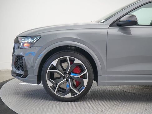 Used 2024 Audi RS Q8 image 2