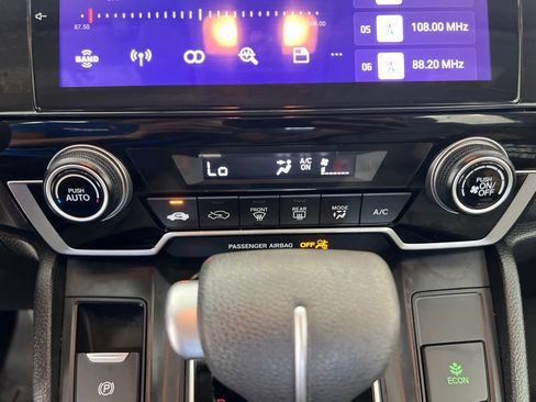 Used 2017 Honda CR-V LX image 15