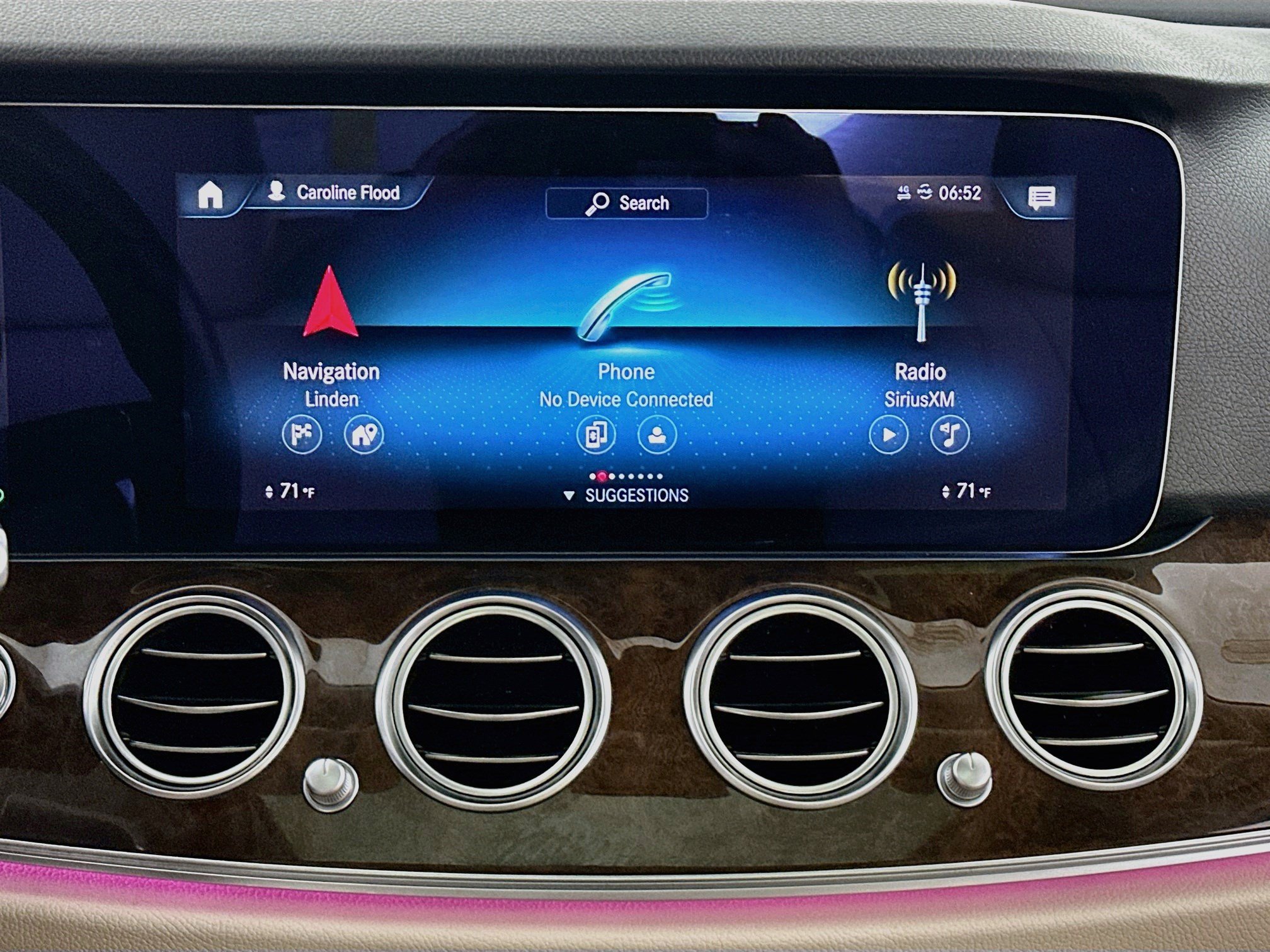 Used 2021 Mercedes-Benz E 350 4MATIC Sedan image 12