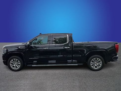 Used 2023 GMC Sierra 1500 Denali w/ Technology Package AWD/4WD image 6