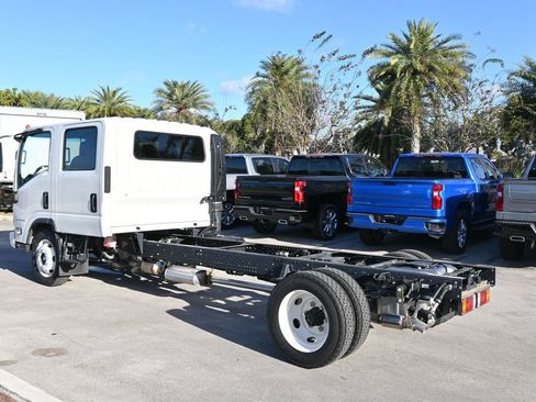 New 2025 Chevrolet Low Cab Forward RWD image 4
