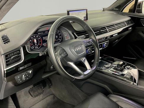 Used 2018 Audi Q7 3.0T Prestige w/ Prestige Package AWD/4WD image 17