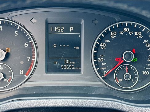 Used 2014 Volkswagen Passat 1.8T Wolfsburg Edition image 12