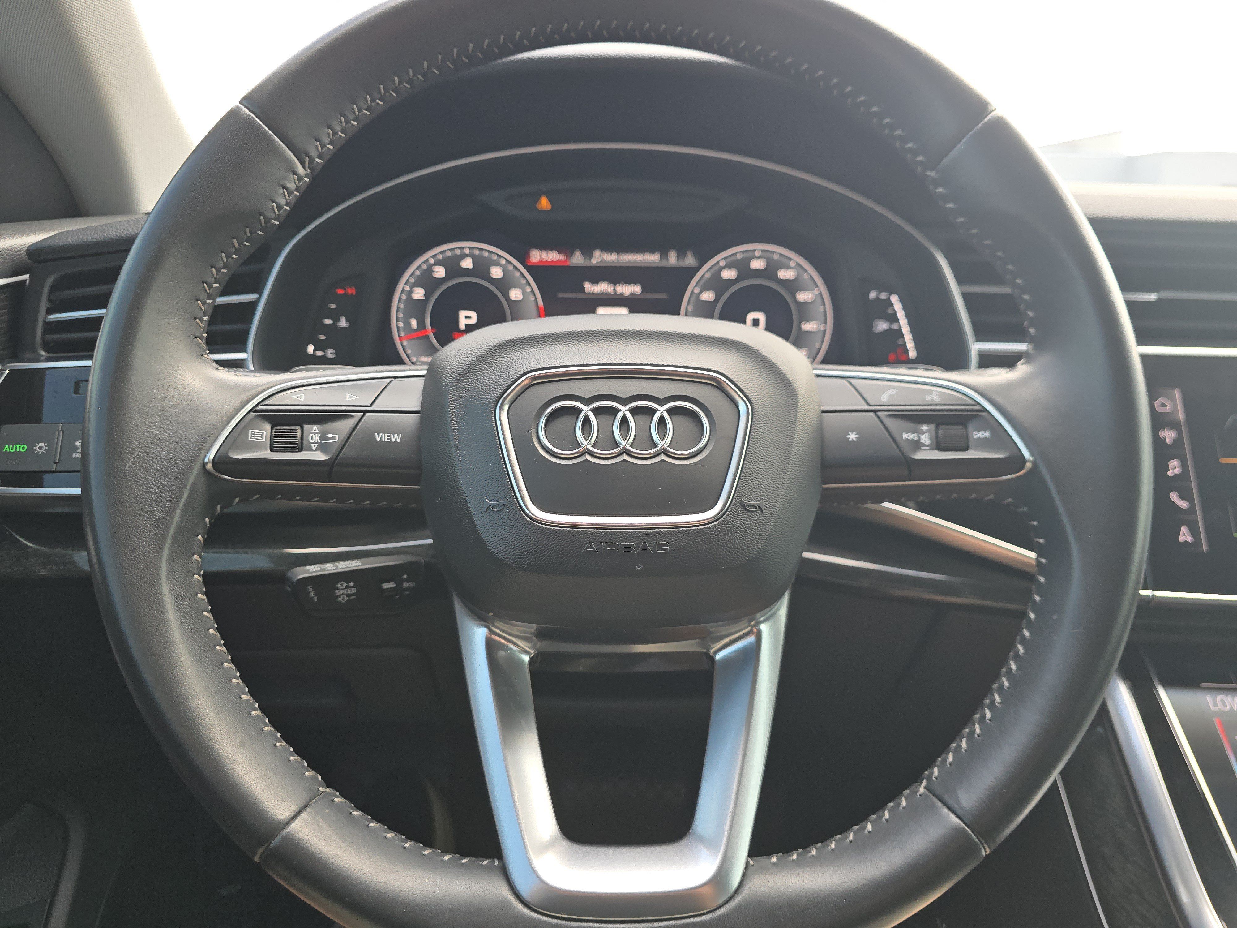 Used 2020 Audi Q8 Premium Plus w/ Premium Plus Package AWD/4WD image 24