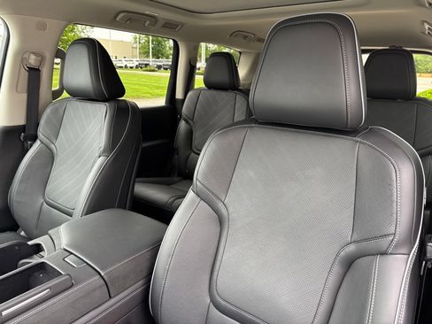 Used 2025 INFINITI QX80 Luxe AWD/4WD image 19