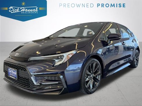 Used 2024 Toyota Corolla SE w/ SE Premium Package FWD image 1