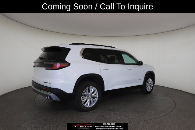 Used 2025 GMC Acadia Elevation w/ Elevation Premium Package FWD image 18