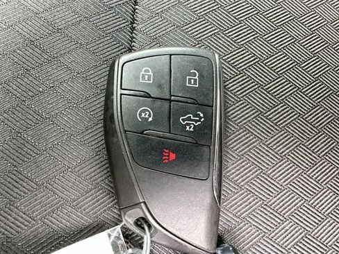 Used 2022 GMC Sierra 1500 Elevation image 16