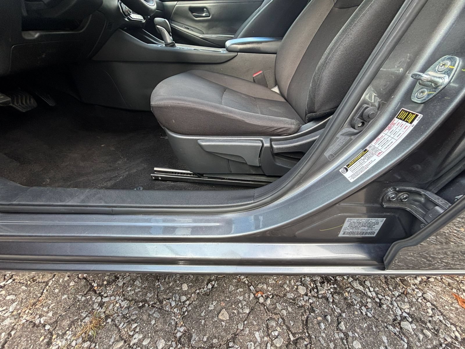 Used 2025 Nissan Sentra S FWD image 24