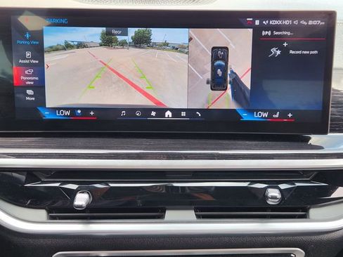 Used 2024 BMW X7 M60i w/ Executive Package AWD/4WD image 17