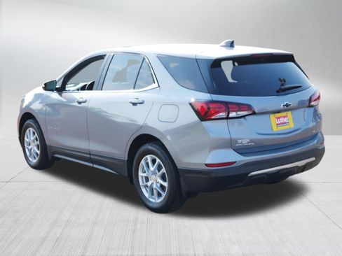 Used 2024 Chevrolet Equinox LT AWD/4WD image 5