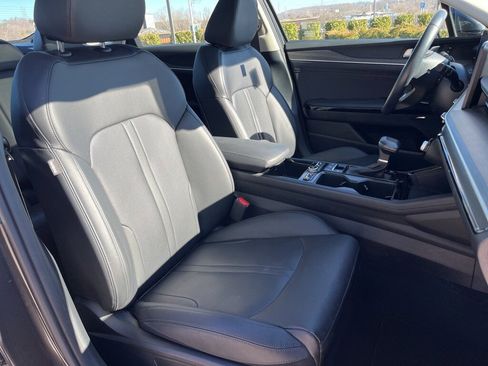 Used 2025 Kia K5 EX image 29