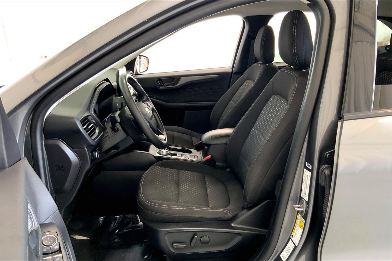 Used 2024 Ford Escape Active FWD image 17